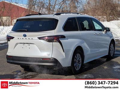 2024 Toyota Sienna XLE