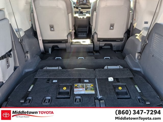2024 Toyota Sienna XLE