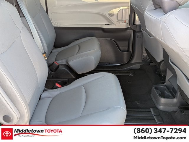 2024 Toyota Sienna XLE