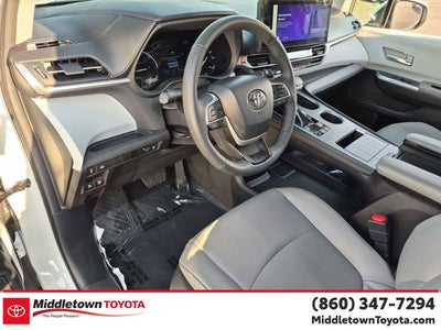 2026 Toyota Sienna XLE