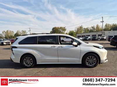 2026 Toyota Sienna XLE