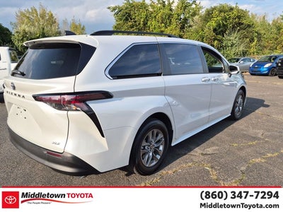2026 Toyota Sienna XLE