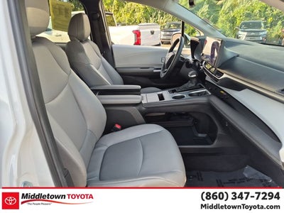 2026 Toyota Sienna XLE