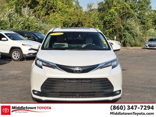 2026 Toyota Sienna XLE