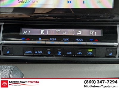 2024 Toyota Sienna XLE