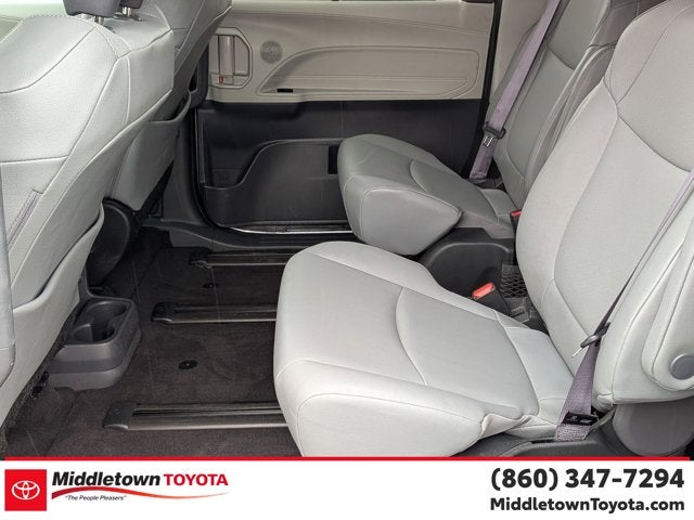 2024 Toyota Sienna XLE