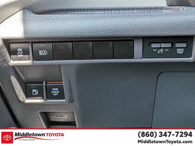 2024 Toyota Sienna XLE
