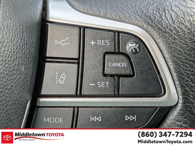 2024 Toyota Sienna XLE