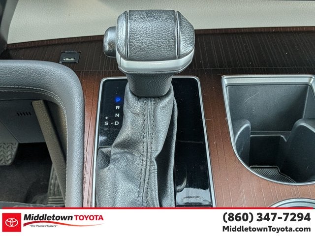 2024 Toyota Sienna XLE