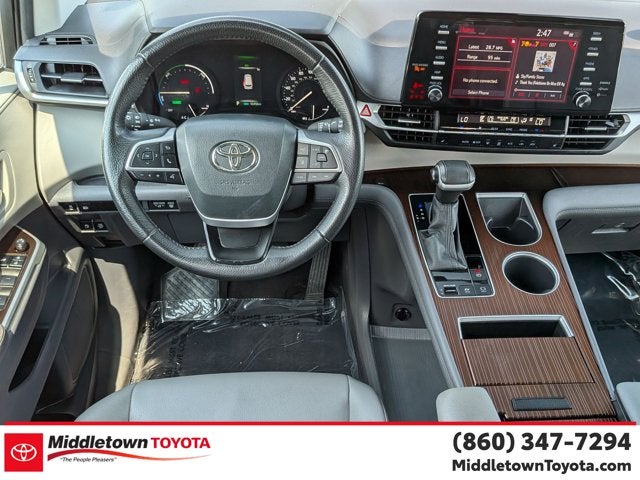2024 Toyota Sienna XLE