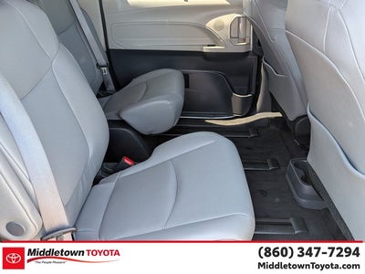 2024 Toyota Sienna XLE