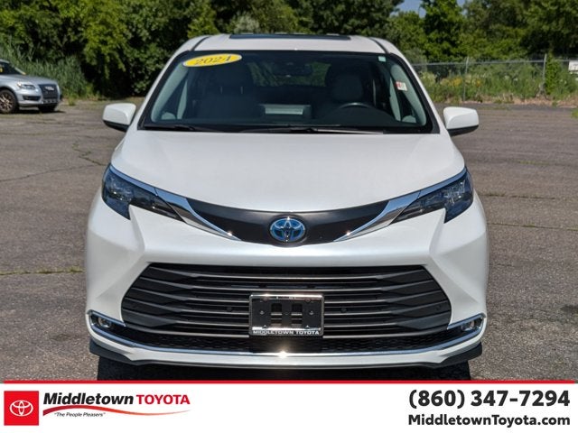 2024 Toyota Sienna XLE