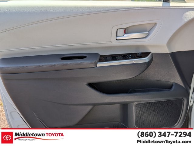 2024 Toyota Sienna XLE