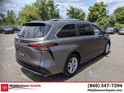 2024 Toyota Sienna Limited