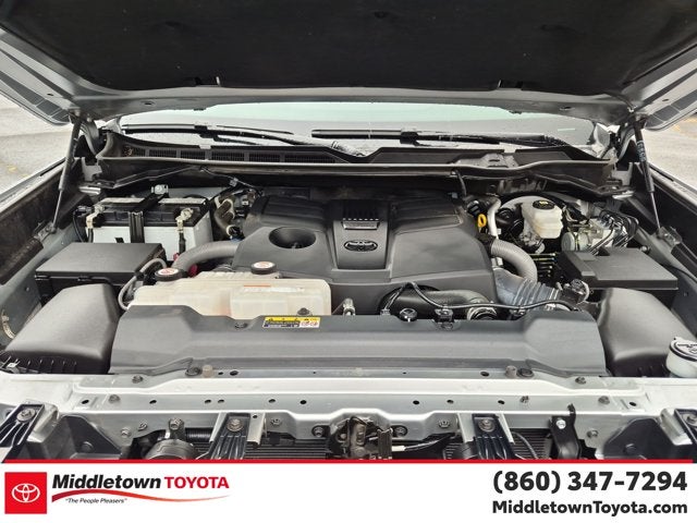 2024 Toyota Tundra 4WD SR5