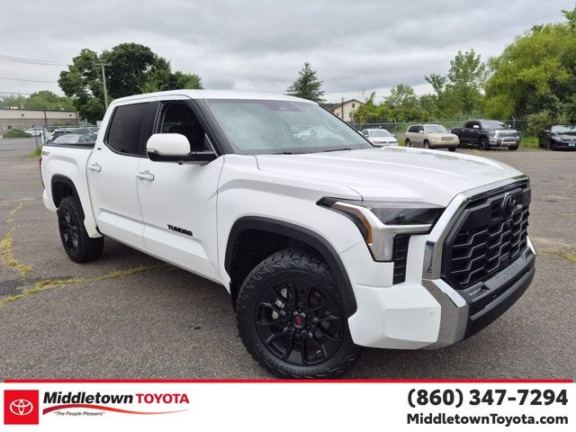 2023 Toyota Tundra 4WD SR5
