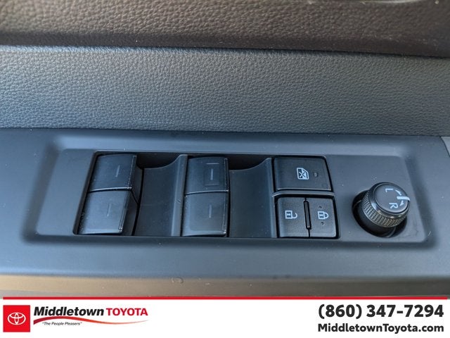 2025 Toyota Tundra 4WD SR5