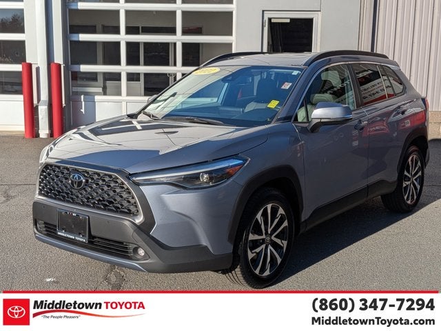 2022 Toyota Corolla Cross XLE