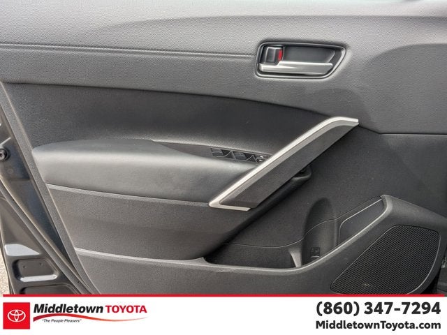 2025 Toyota Corolla Cross XLE