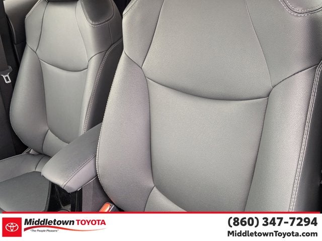 2025 Toyota Corolla Cross XLE