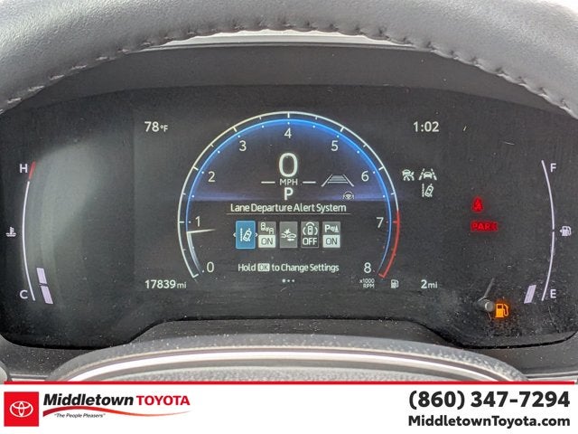 2025 Toyota Corolla Cross XLE