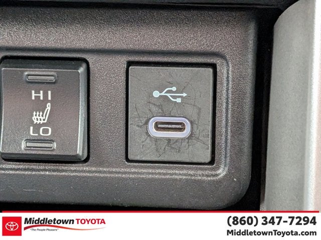 2025 Toyota Corolla Cross XLE