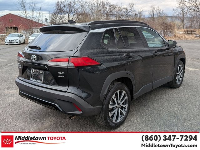 2025 Toyota Corolla Cross XLE