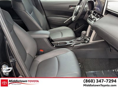 2025 Toyota Corolla Cross XLE