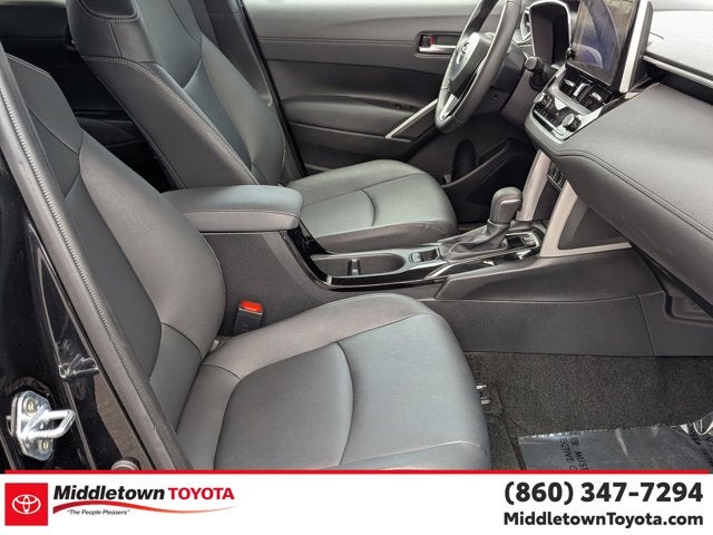 2025 Toyota Corolla Cross XLE