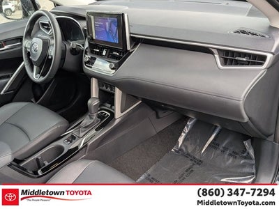 2025 Toyota Corolla Cross XLE