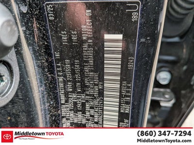 2025 Toyota Corolla Cross XLE