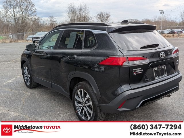 2025 Toyota Corolla Cross XLE