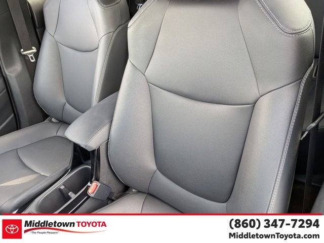 2025 Toyota Corolla Cross XLE