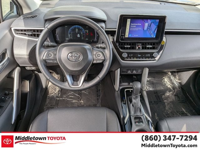 2025 Toyota Corolla Cross XLE