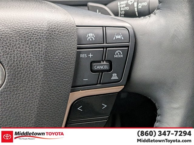 2023 Toyota Crown Platinum