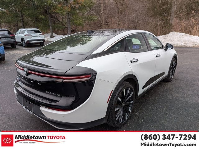 2023 Toyota Crown Platinum