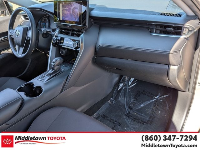 2024 Toyota Venza LE