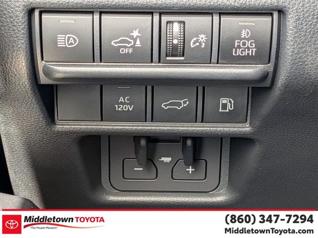 2025 Toyota Land Cruiser Premium