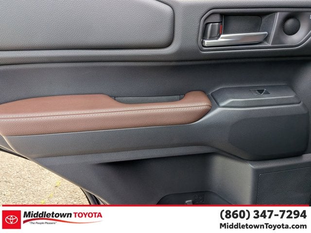 2025 Toyota Land Cruiser Premium