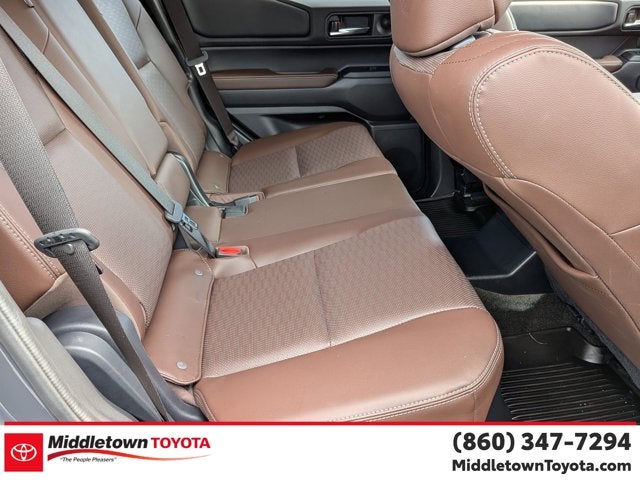 2025 Toyota Land Cruiser Premium