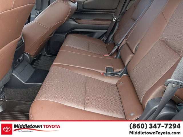 2025 Toyota Land Cruiser Premium