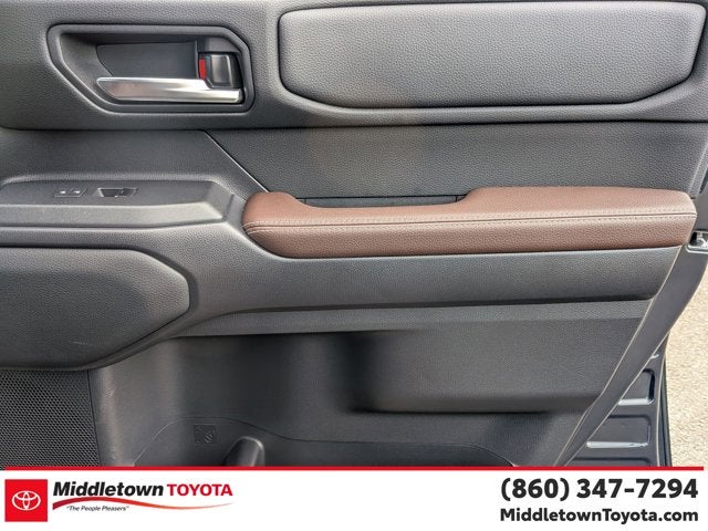 2025 Toyota Land Cruiser Premium
