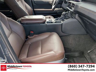 2025 Toyota Land Cruiser Premium
