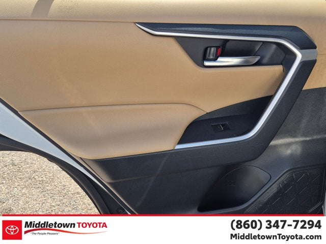 2023 Toyota RAV4 Hybrid XLE Premium