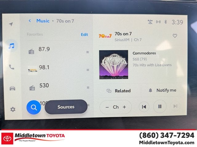 2025 Toyota Corolla Hatchback SE