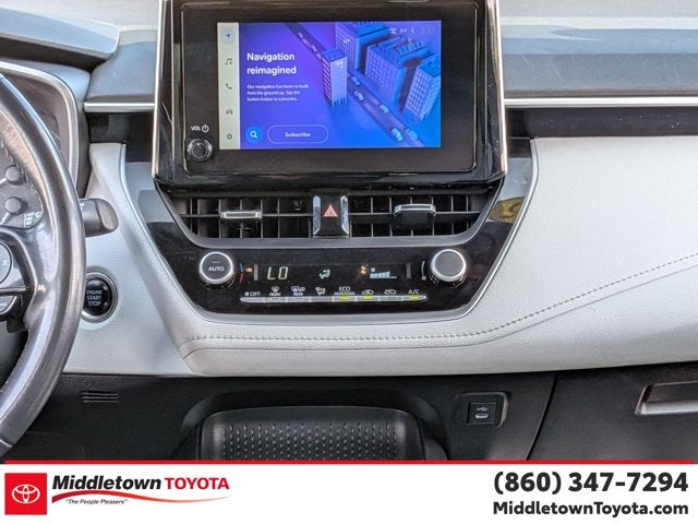 2025 Toyota Corolla Hatchback SE